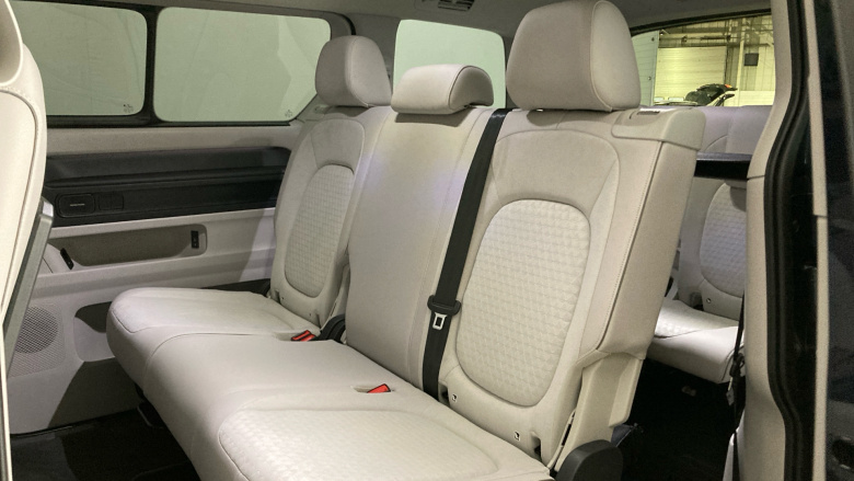 Volkswagen ID. Buzz 210kW Life Pro 86kWh 5dr LWB Auto [7 Seat] Electric Estate